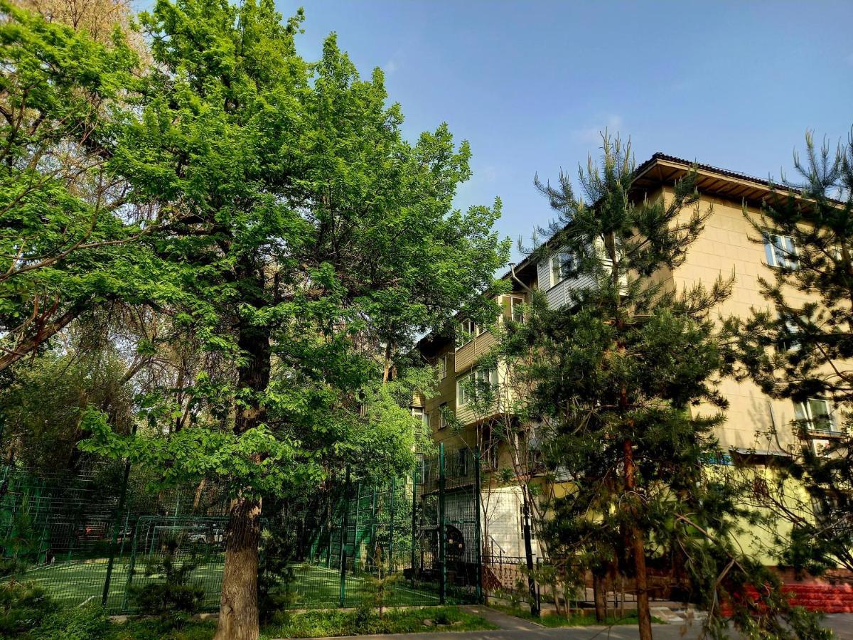 Квартира На Набережной Αλμάτι Εξωτερικό φωτογραφία